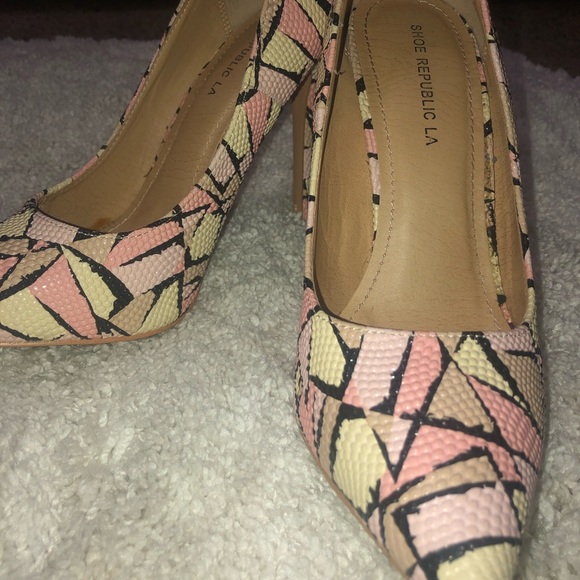 Colorful heels - Picture 2 of 3